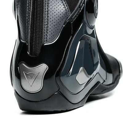 Torque 3 Out Air Boots