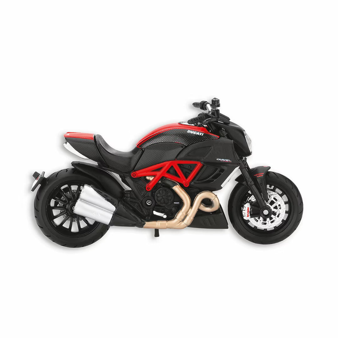 Diavel Carbon - Bike scale Model